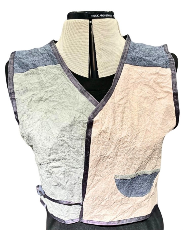 Make a wearable paper Baeja (hanbok) inspired vest